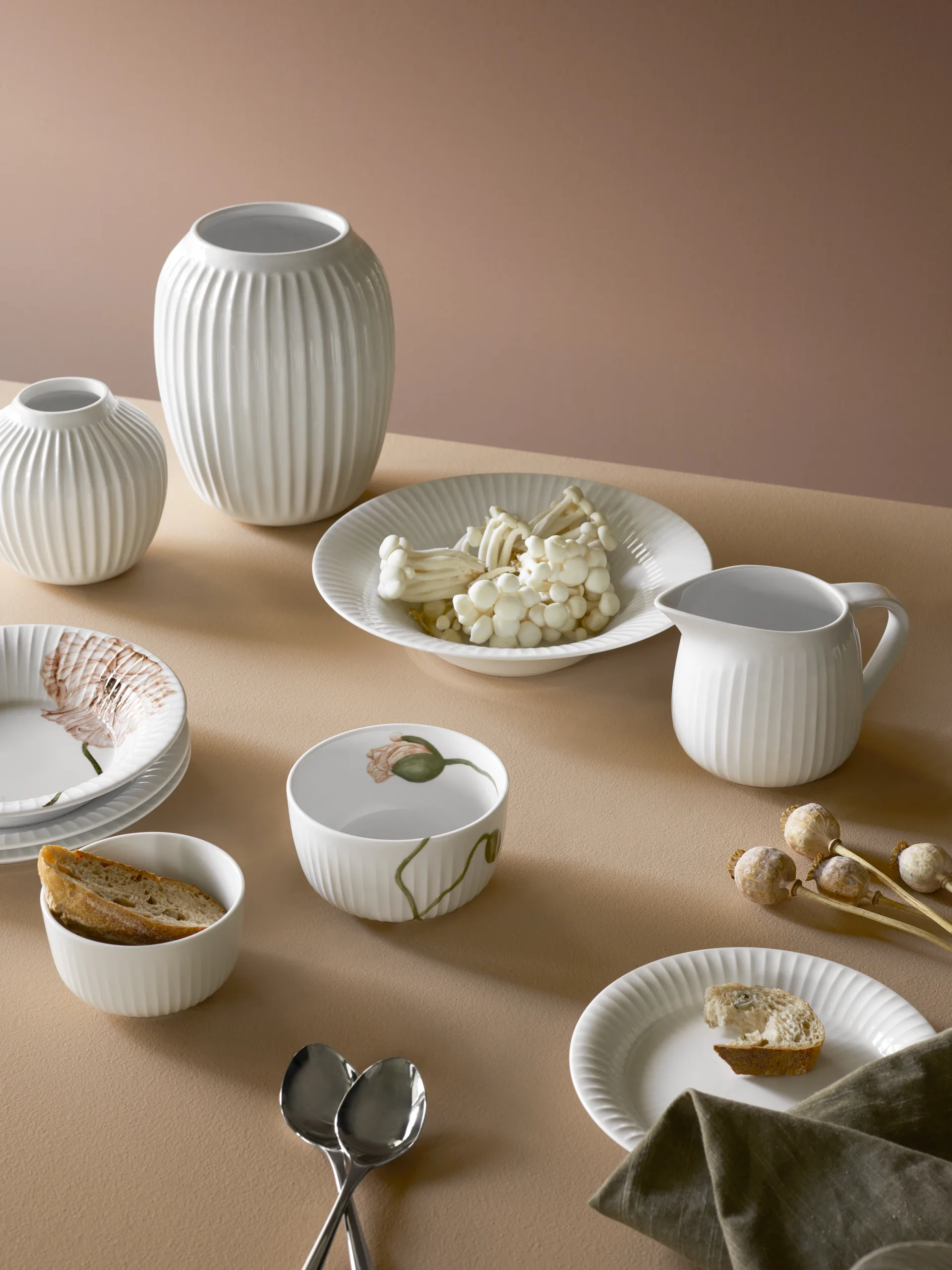 Hammershøi vas mellan, vit Kähler