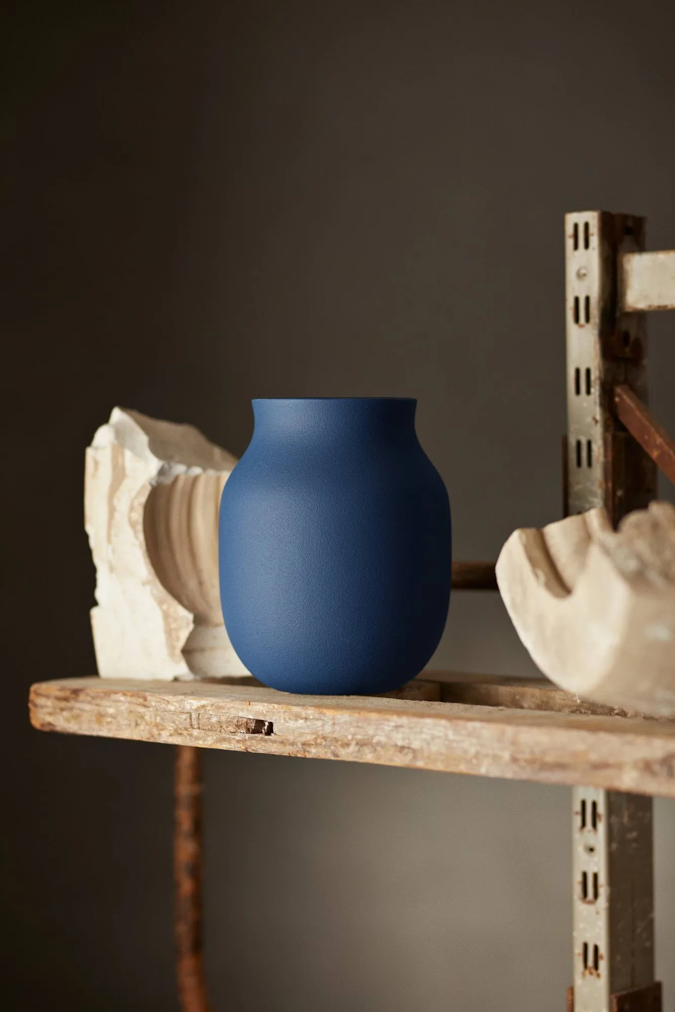Studio Omaggio vas, Blå, 20 cm Kähler