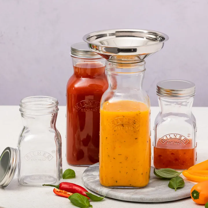 Kilner juice- och såsflaska - Klar-rostfritt stål, 1 L - Kilner