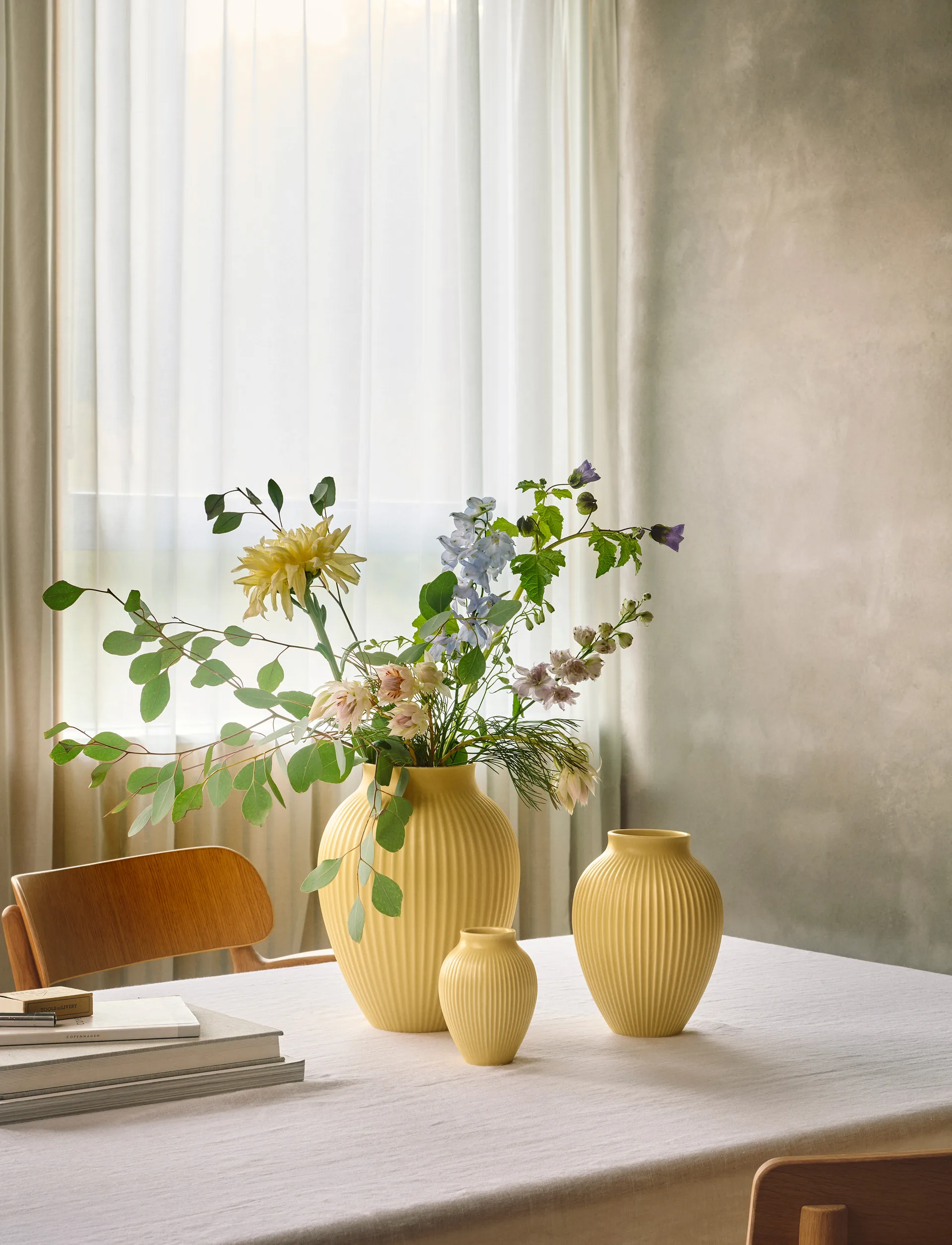 Knabstrup vas räfflad 27 cm, Yellow Knabstrup Keramik