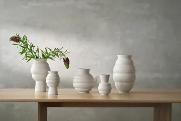 Tortus Archie vas No3 26.5 cm - White - Knabstrup Keramik