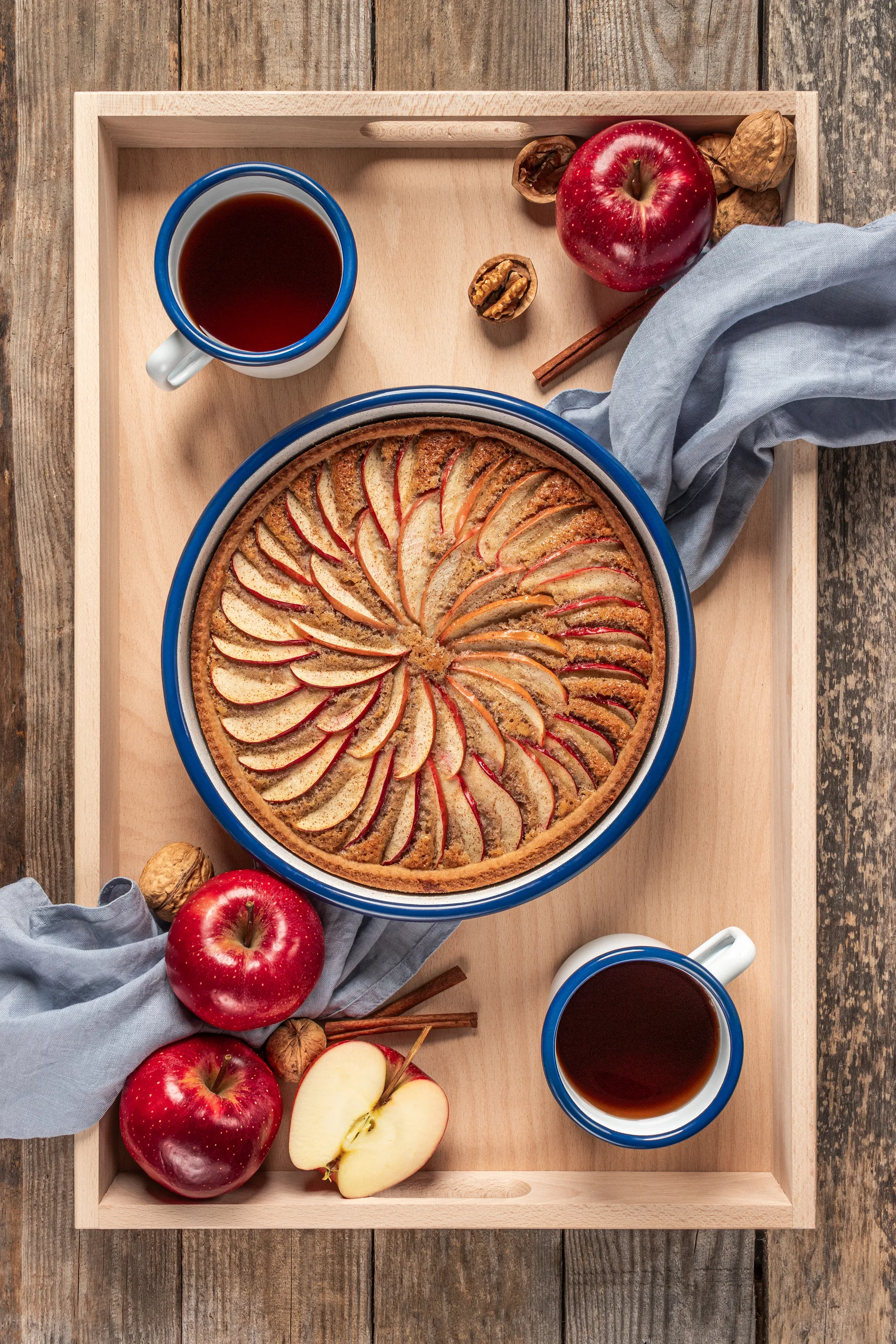 Kockums ugnsform, Kockums white-blå, rund, Ø24 cm Kockums Jernverk