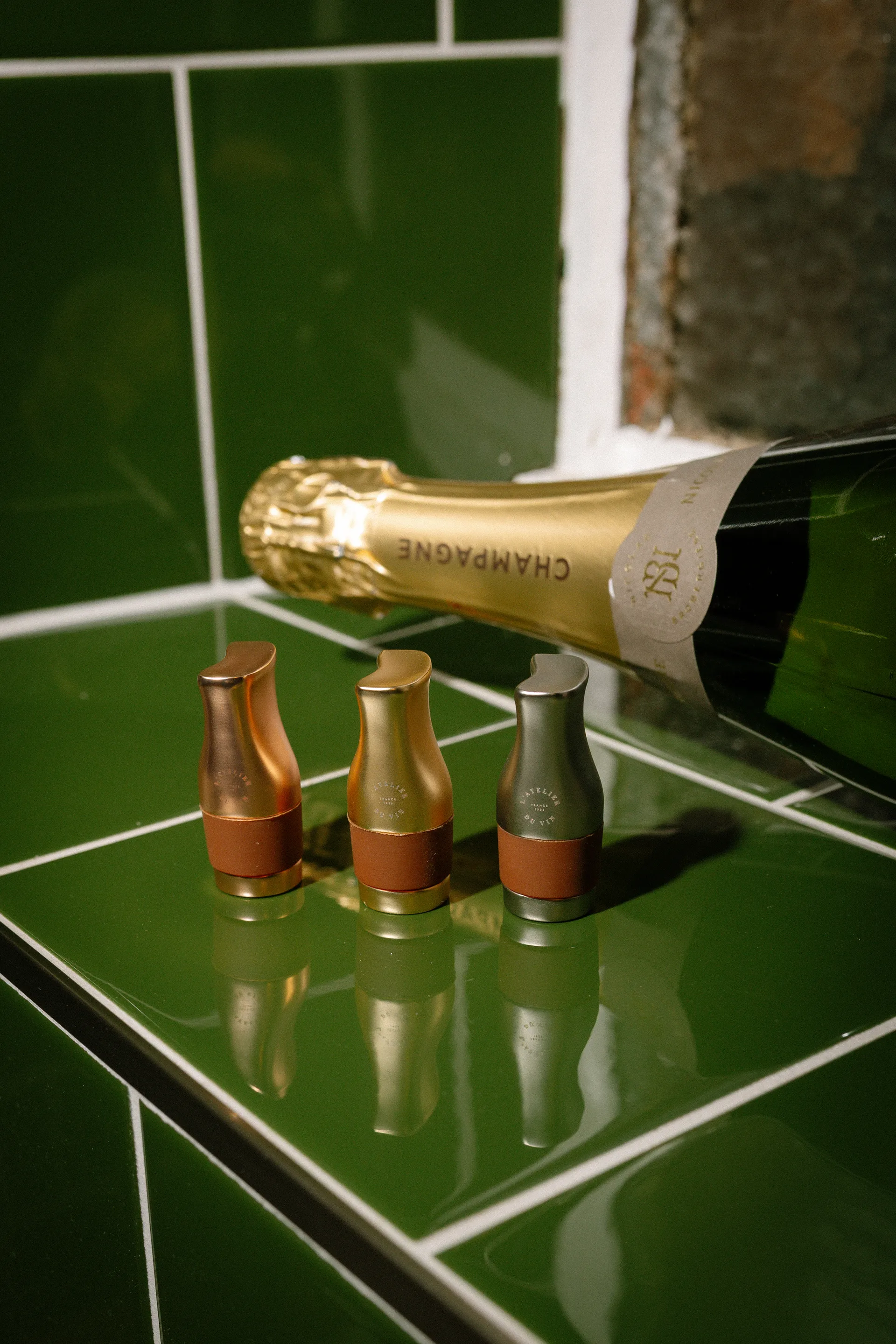 L'atelier du vin Le Trio flaskstoppare, Rose, silver och guld (matt) L'Atelier du Vin