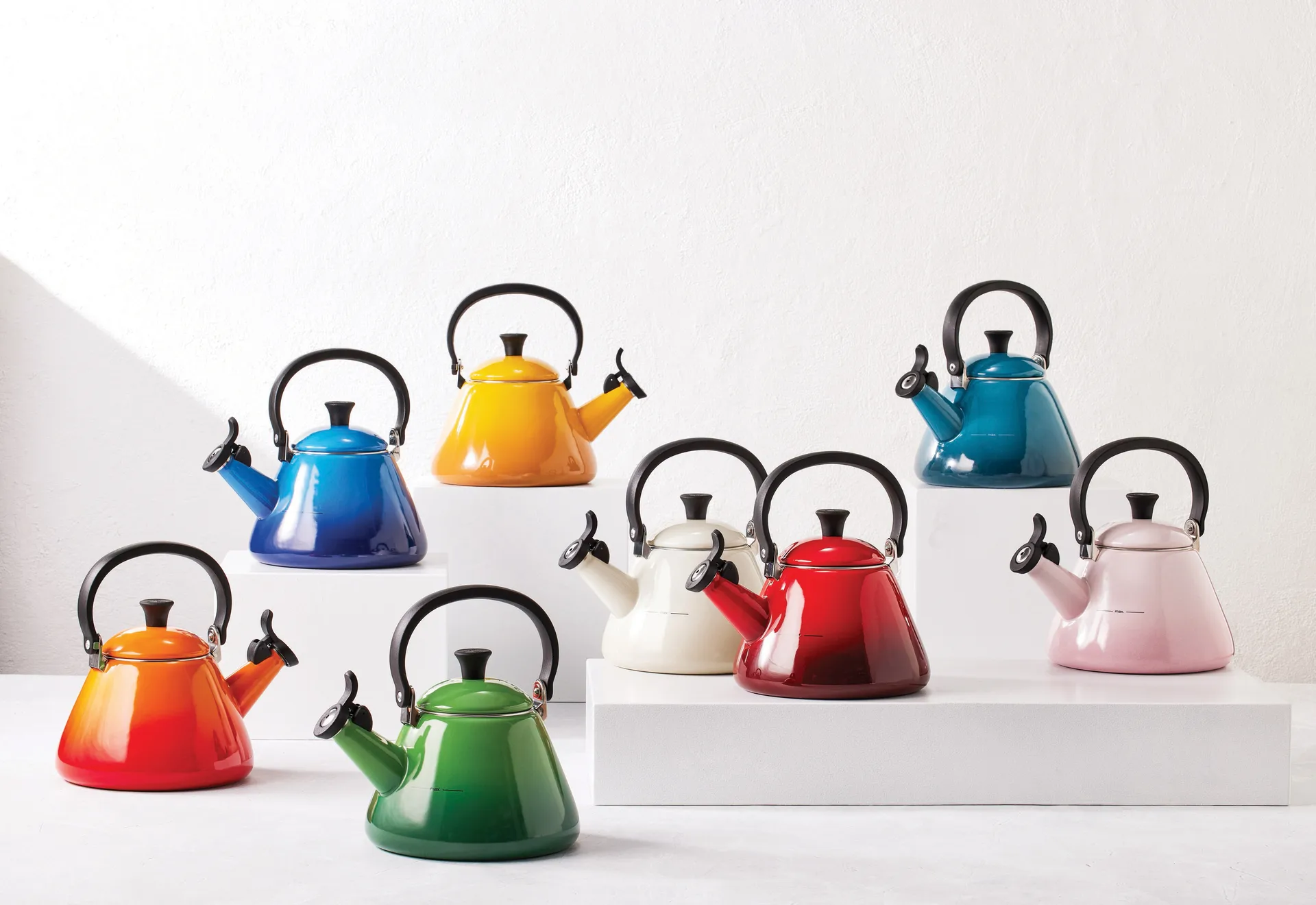 Le Creuset Kone vattenkittel med vissla, Bleu Riviera Le Creuset