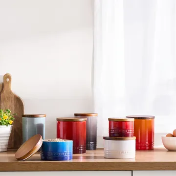 Le Creuset Signature förvaringsburk - Cerise, 1,1 L - Le Creuset