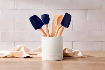 Le Creuset Signature slickepott - Azure, medium - Le Creuset