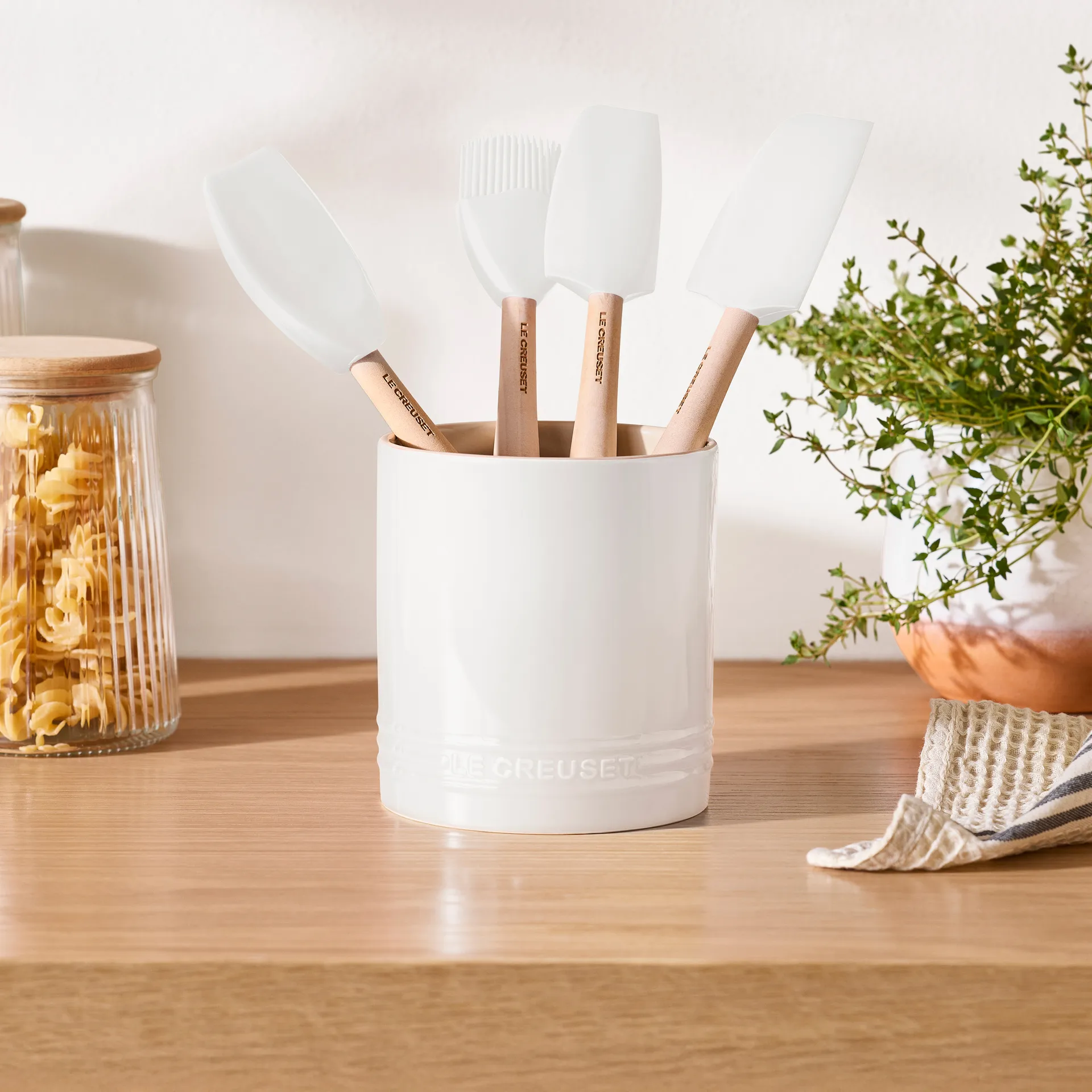 Signature stengods bestick- och redskapskrus 1.1 L, White Le Creuset