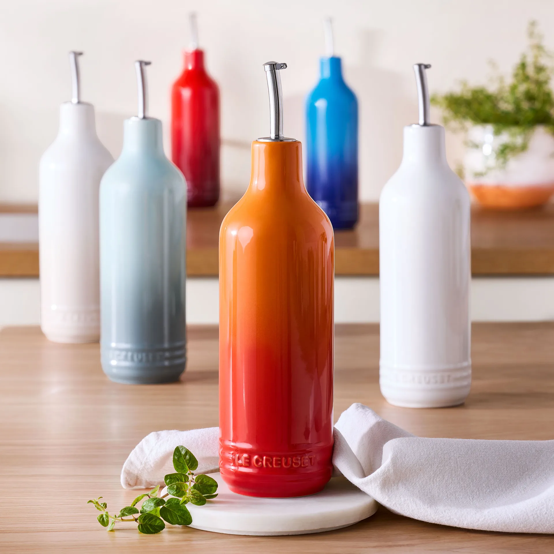 Signature stengods oljeflaska 0,6 L, White Le Creuset