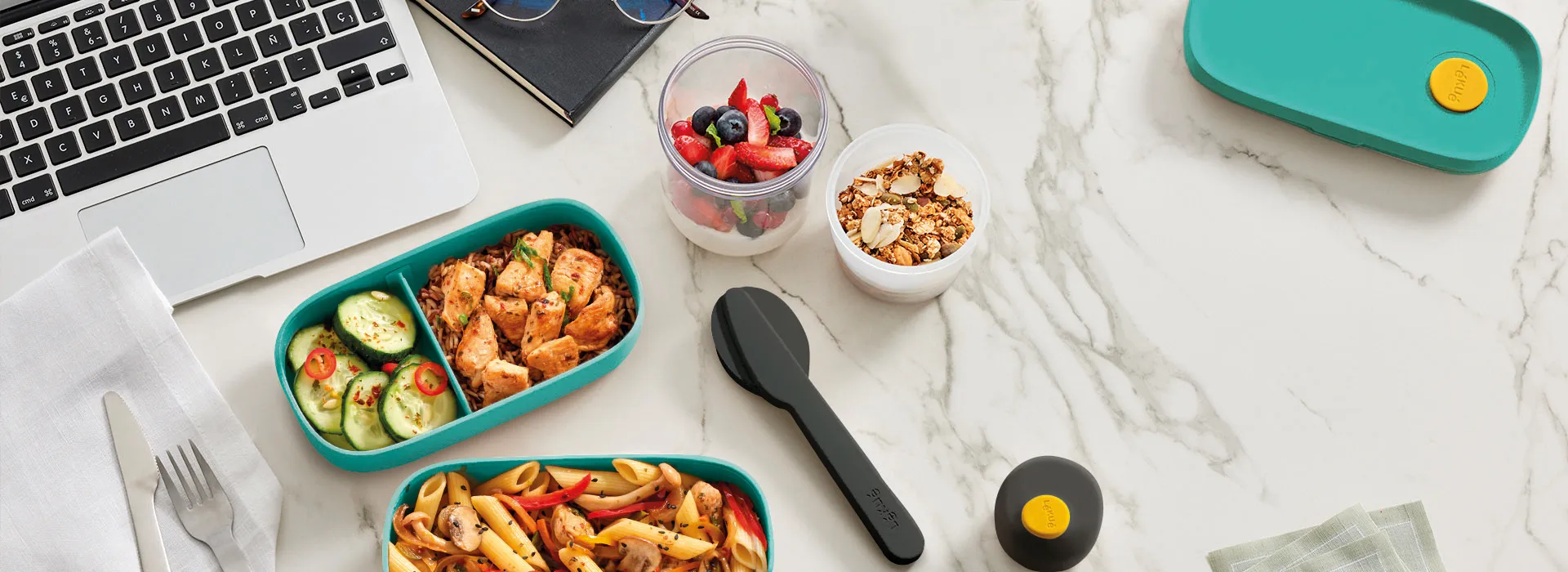 Lékué bestickset med fodral 5 delar, Black Lékué