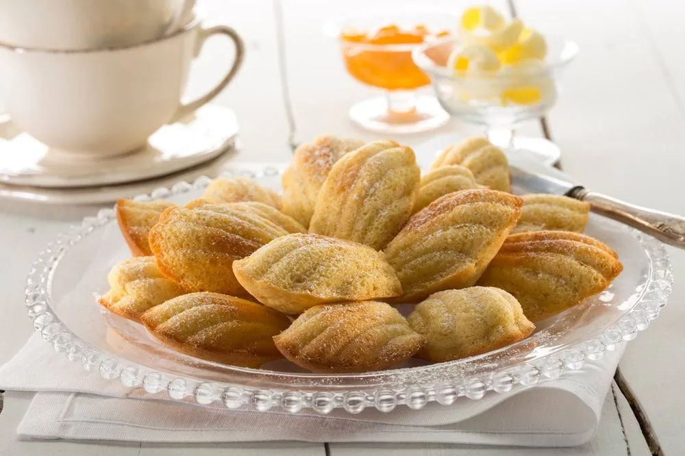 Lékué madeleinesform mini silikon 20 st, Röd Lékué