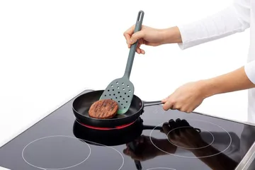 Lékué non scratch siktad stekspade 30,6 cm - Grön - Lékué