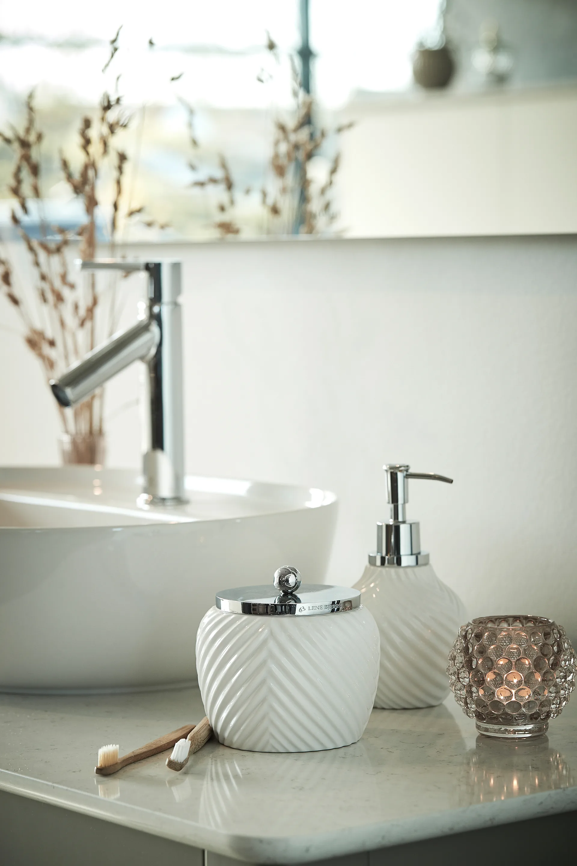 Milda tvålpump 17,5 cm, White-silver Lene Bjerre