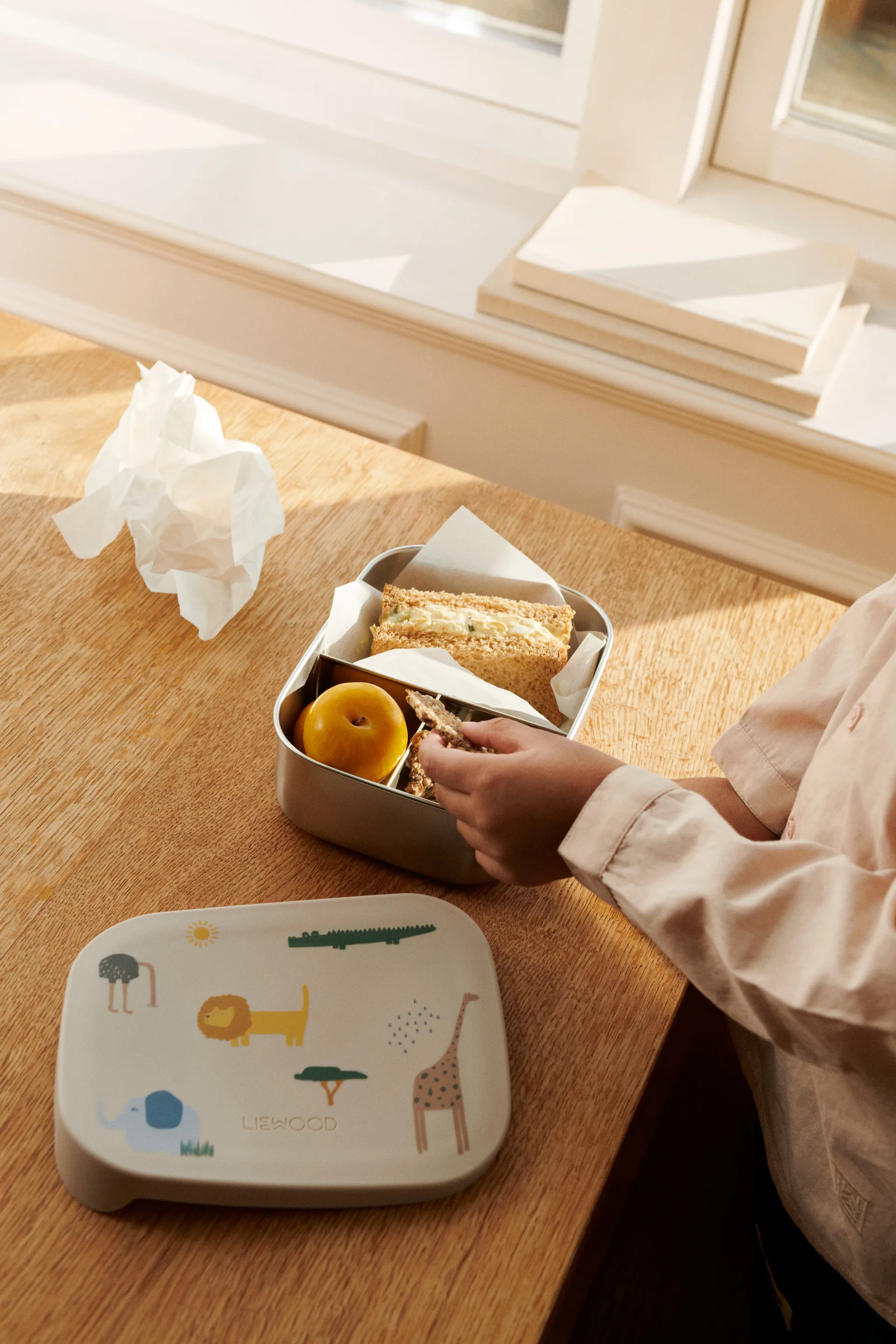 Arthur matlåda 13,5x17 cm, Safari sandy mix Liewood