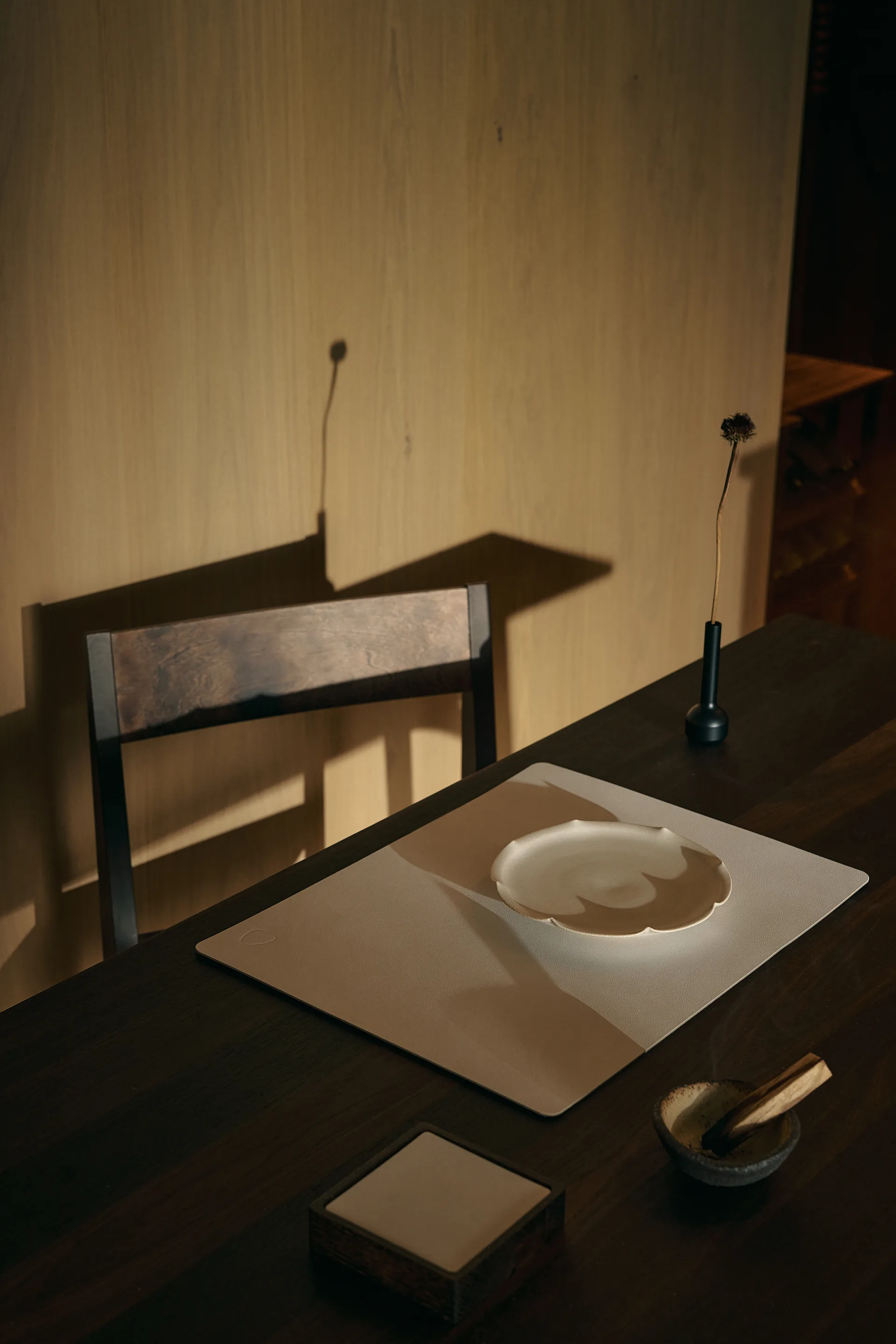 Wood Box förvaring till glasunderlägg, Smoked-oak, square, S LIND DNA