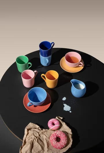 Rhombe tekopp med fat - Rosa-sand - Lyngby Porcelæn