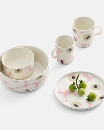 Unikko skål 5 dl - Off white-pink-sand-charcoal - Marimekko