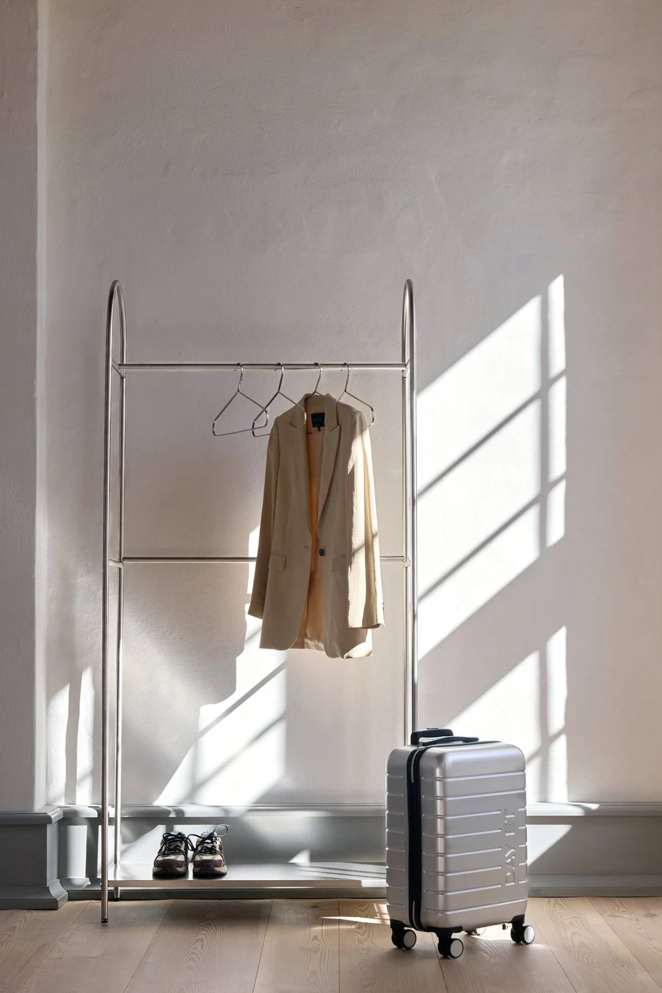 Arch klädställning, Silverfärgad, 39x92x186 cm Mette Ditmer