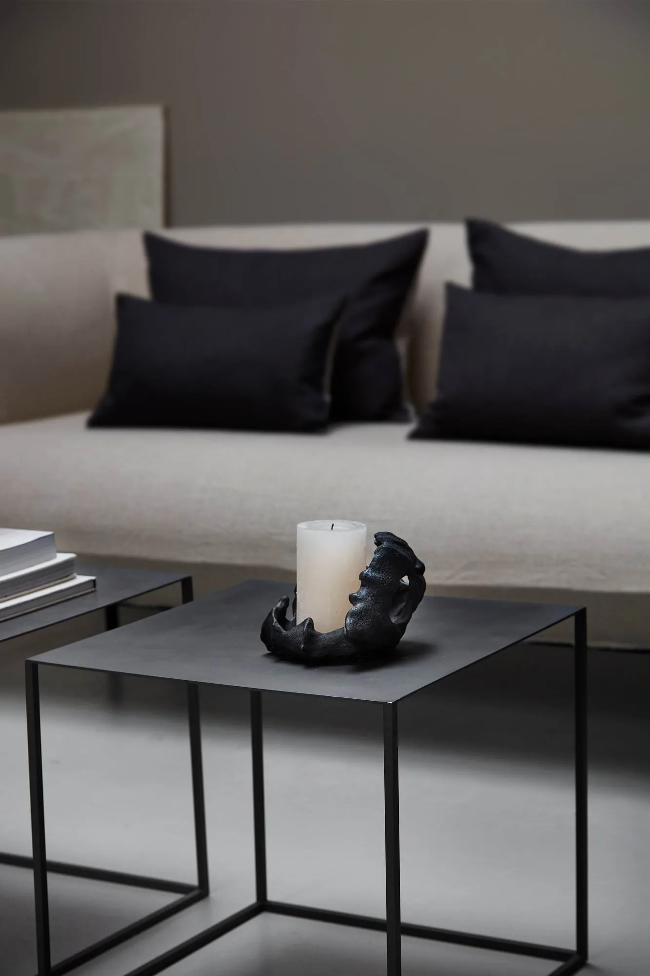 Cubic sidobord, Svart, 43x43x40 cm Mette Ditmer