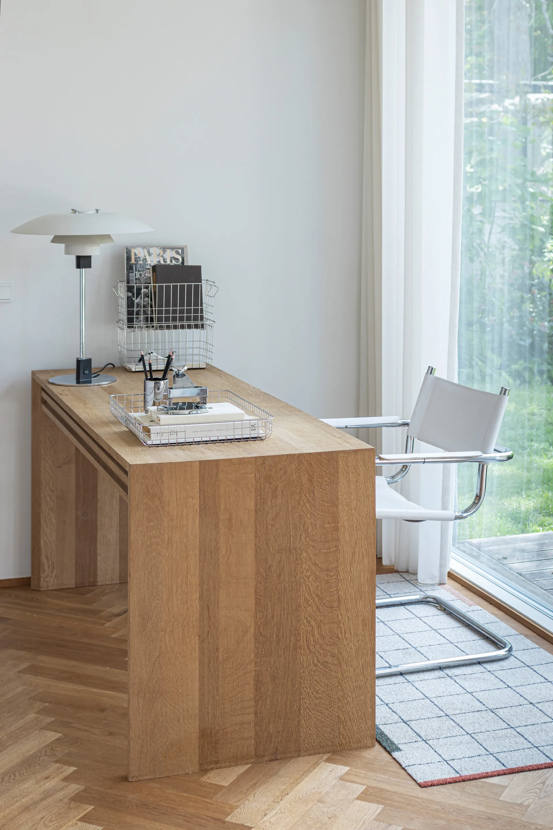 Lift bricka 33,5x45,5 cm, Chrome Mette Ditmer