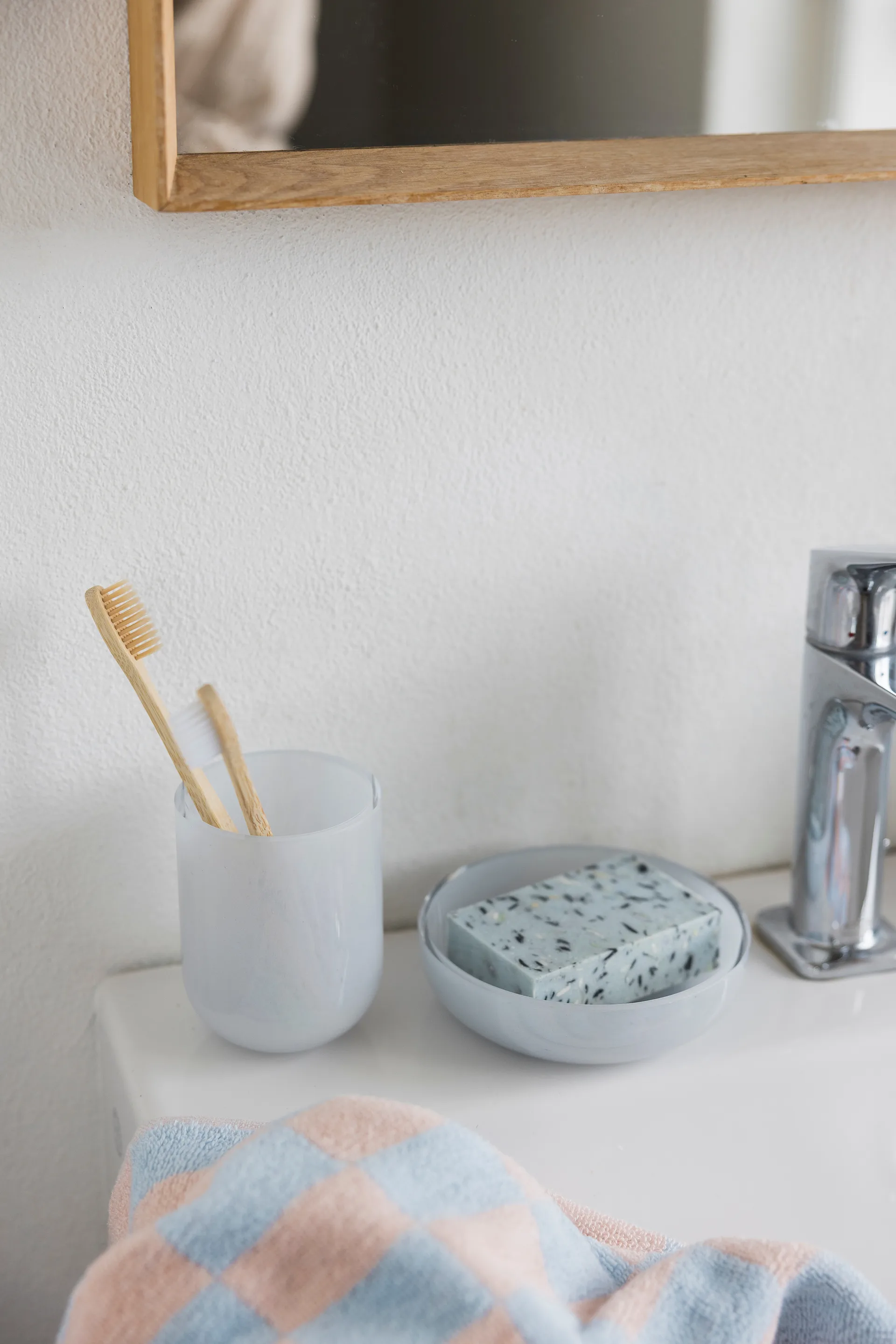 Opal tvålfat, Light blue Mette Ditmer