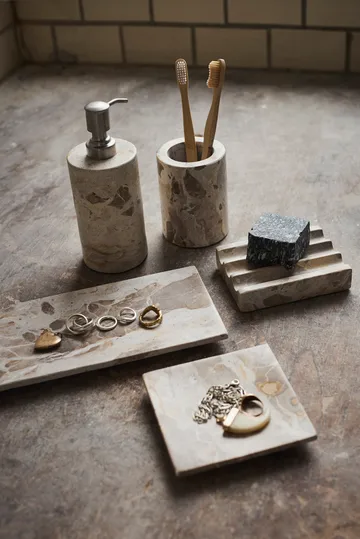 Vita tvålpump - Seashell - MUUBS