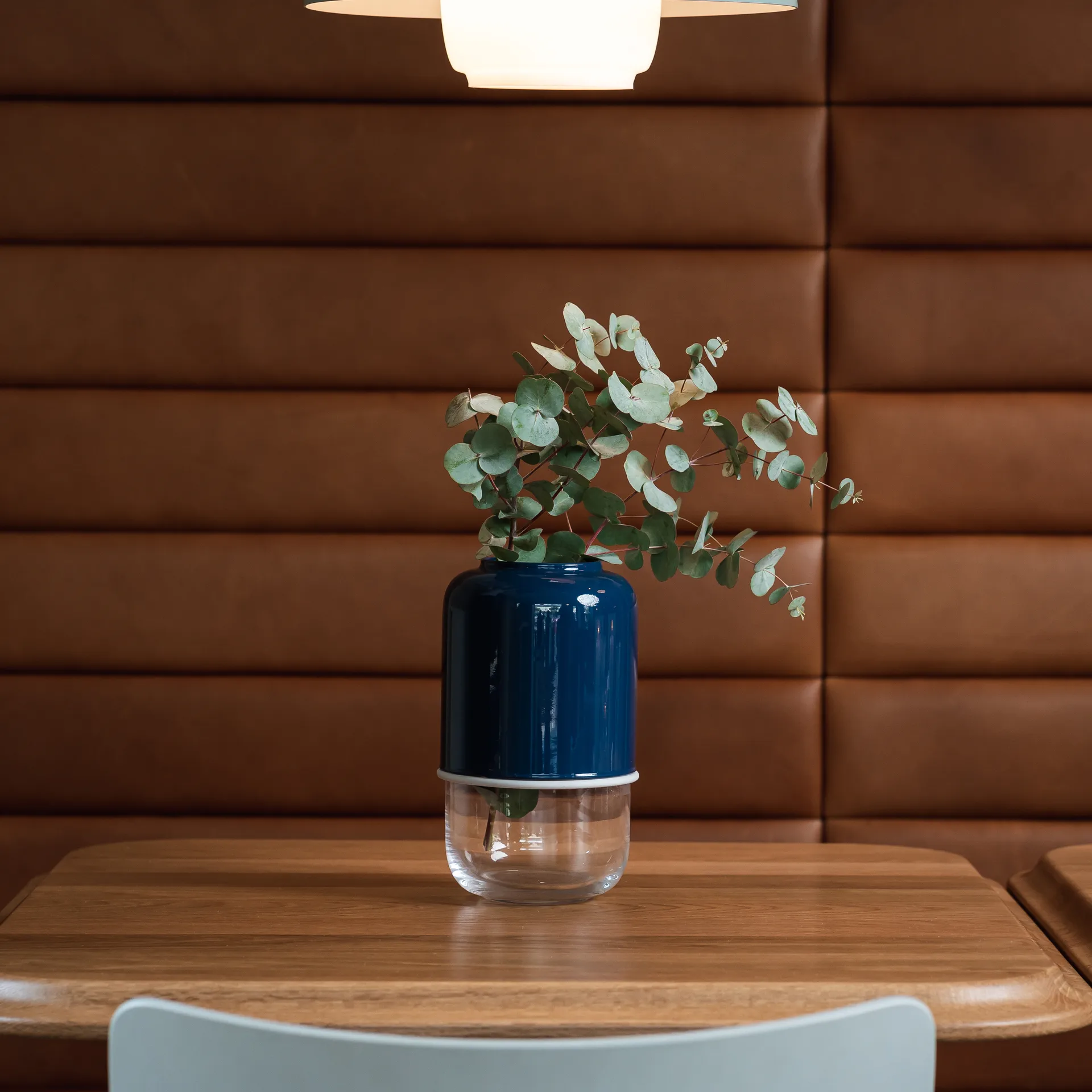 Capsule justerbar vas 18-28 cm, Marinblå-klar Muurla