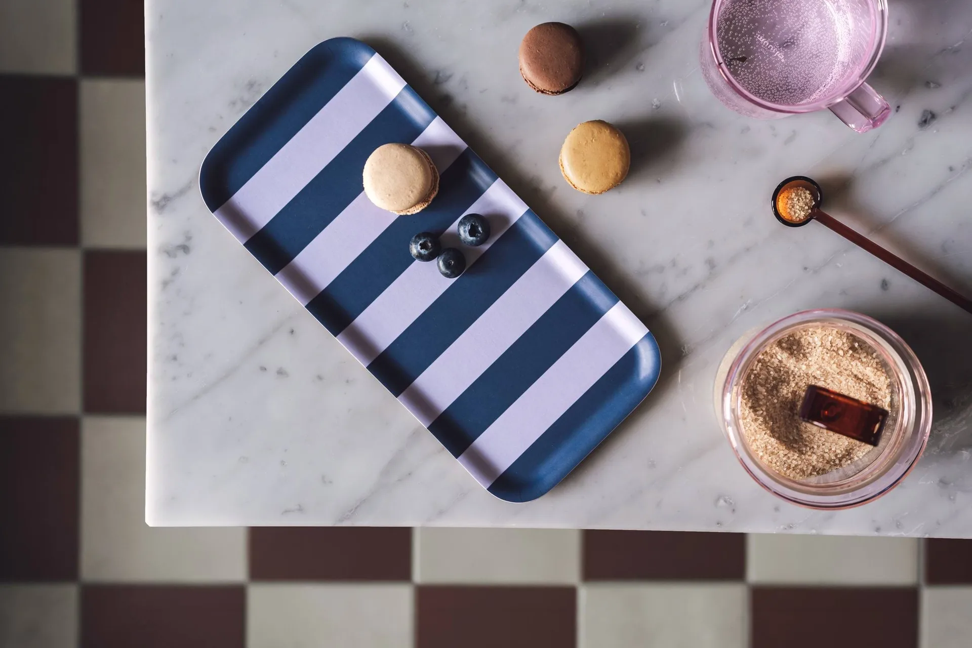 Checks & Stripes bricka 13x27 cm, Lilac-blue Muurla