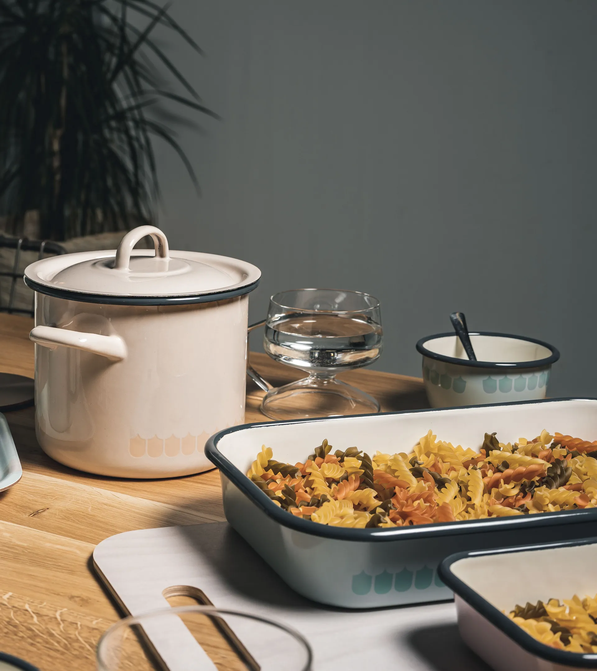 Vappu emaljgryta 2,5 L, Beige Muurla