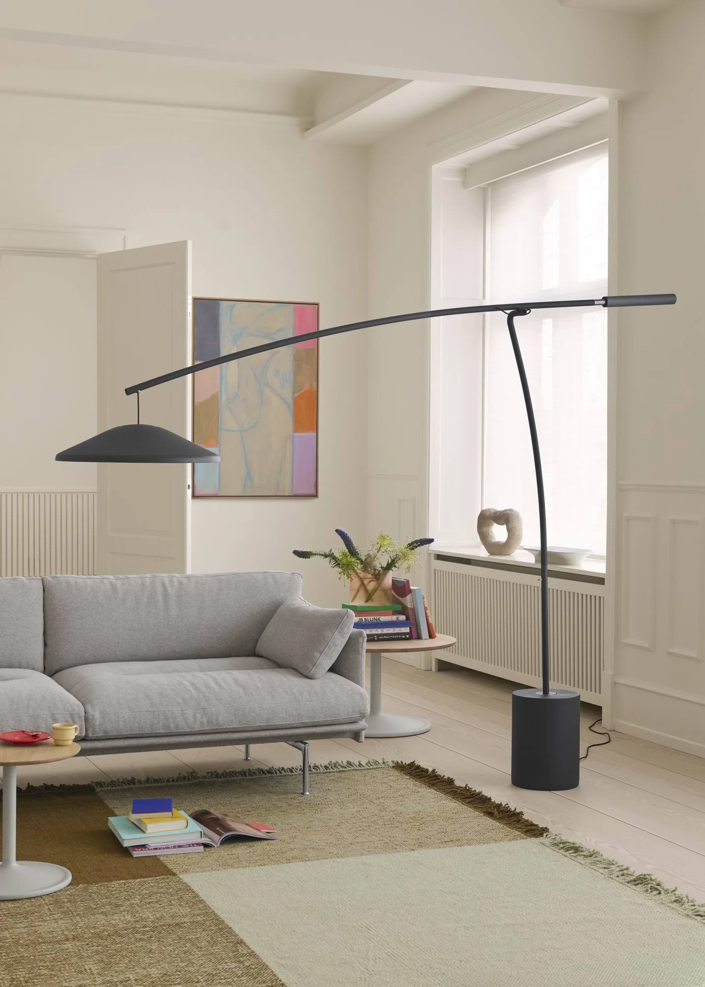 Contra golvlampa, Anthracite black-concrete, 188 cm Muuto Contra golvlampa, Anthracite black-concrete, 188 cm Muuto