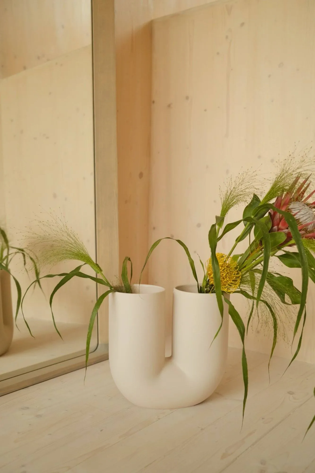 Kink vas 26 cm, Sand Muuto