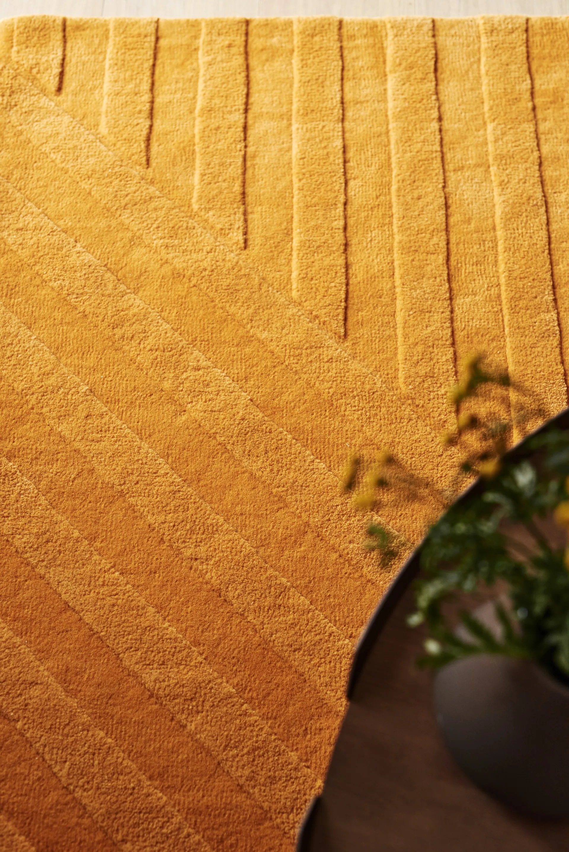 Levels ullmatta stripes gul, 170x240 cm NJRD