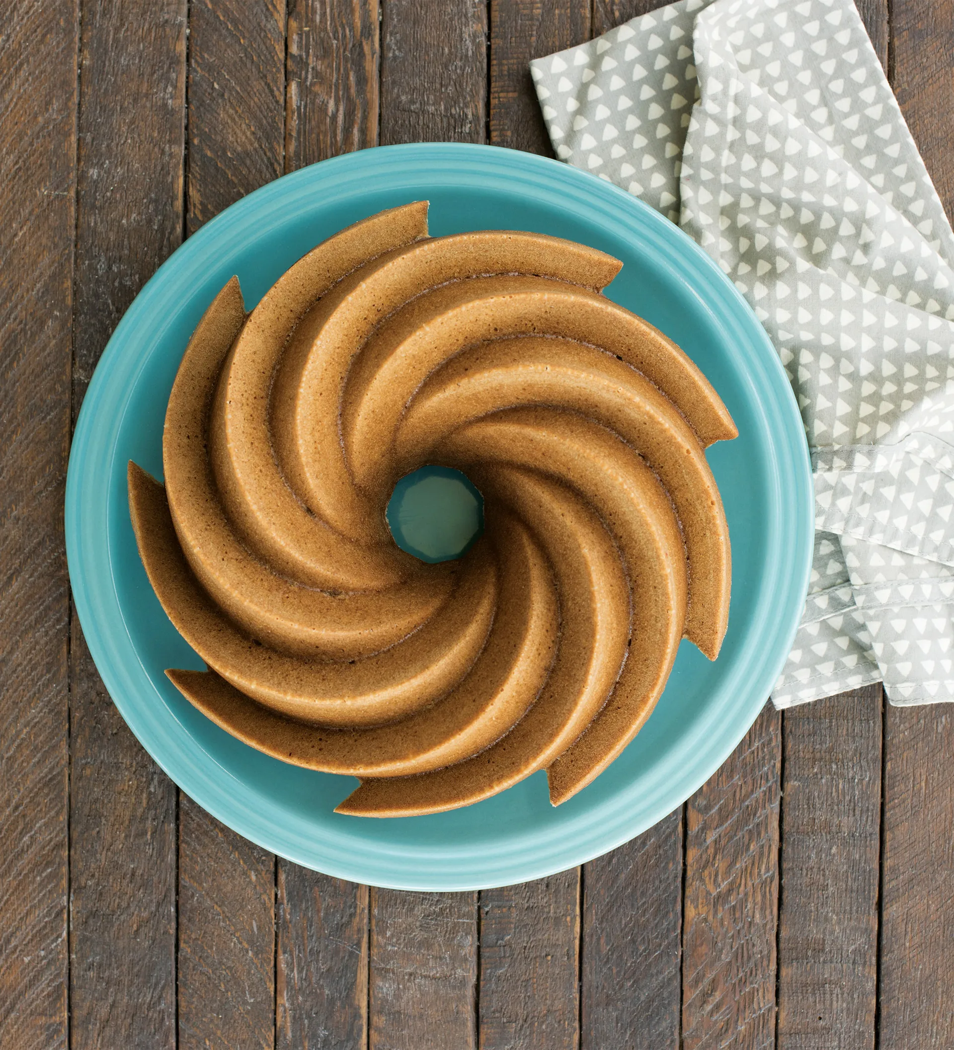 Nordic Ware heritage bundt bakform guld, 2,4 L Nordic Ware