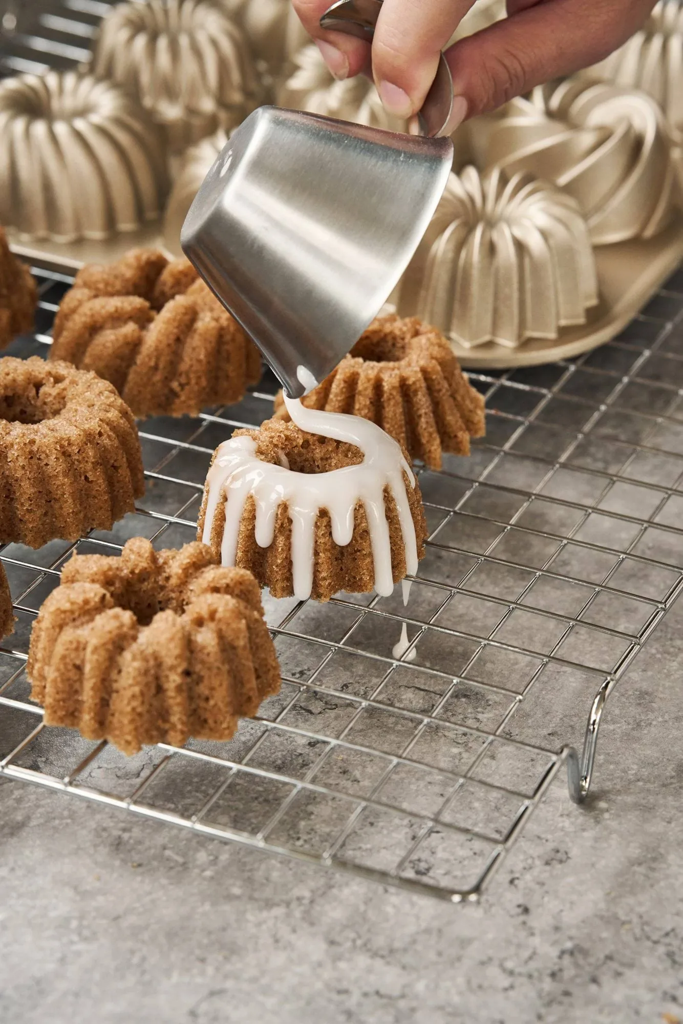 BAKE sockerkaksform, Rosette, nonstick Nordwik