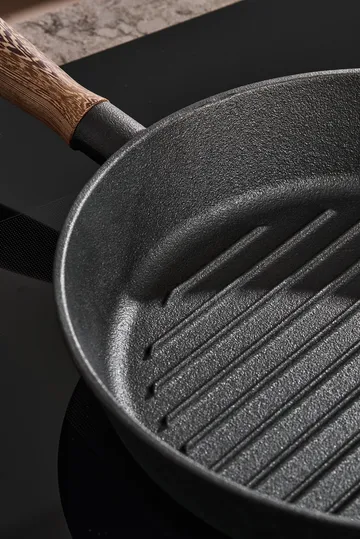 Nordwik grillpanna gjutjärn med trähandtag - 28 cm - Nordwik