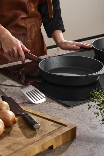 Nordwik stekpanna gjutjärn med trähandtag - 28 cm - Nordwik