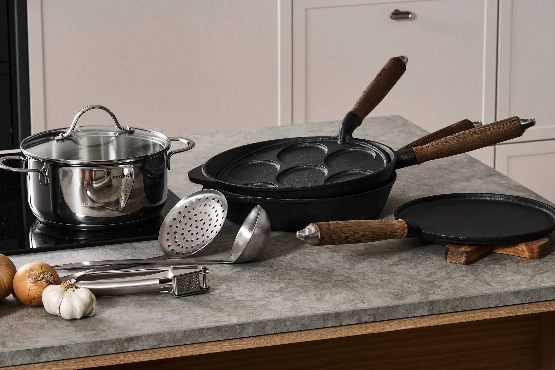 Nordwik stekpanna gjutjärn med trähandtag, 28 cm Nordwik