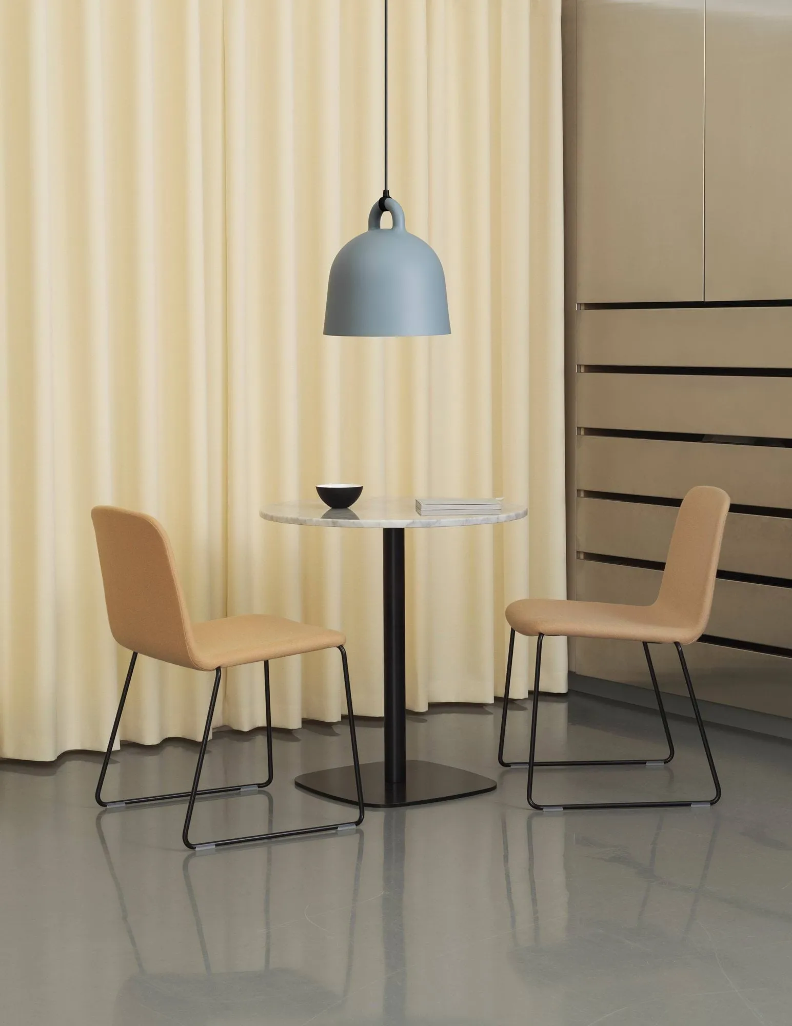 Bell lampa grå, Medium Normann Copenhagen