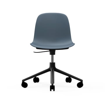 Normann Copenhagen Form chair swivel 5W kontorsstol blå svart aluminium hjul