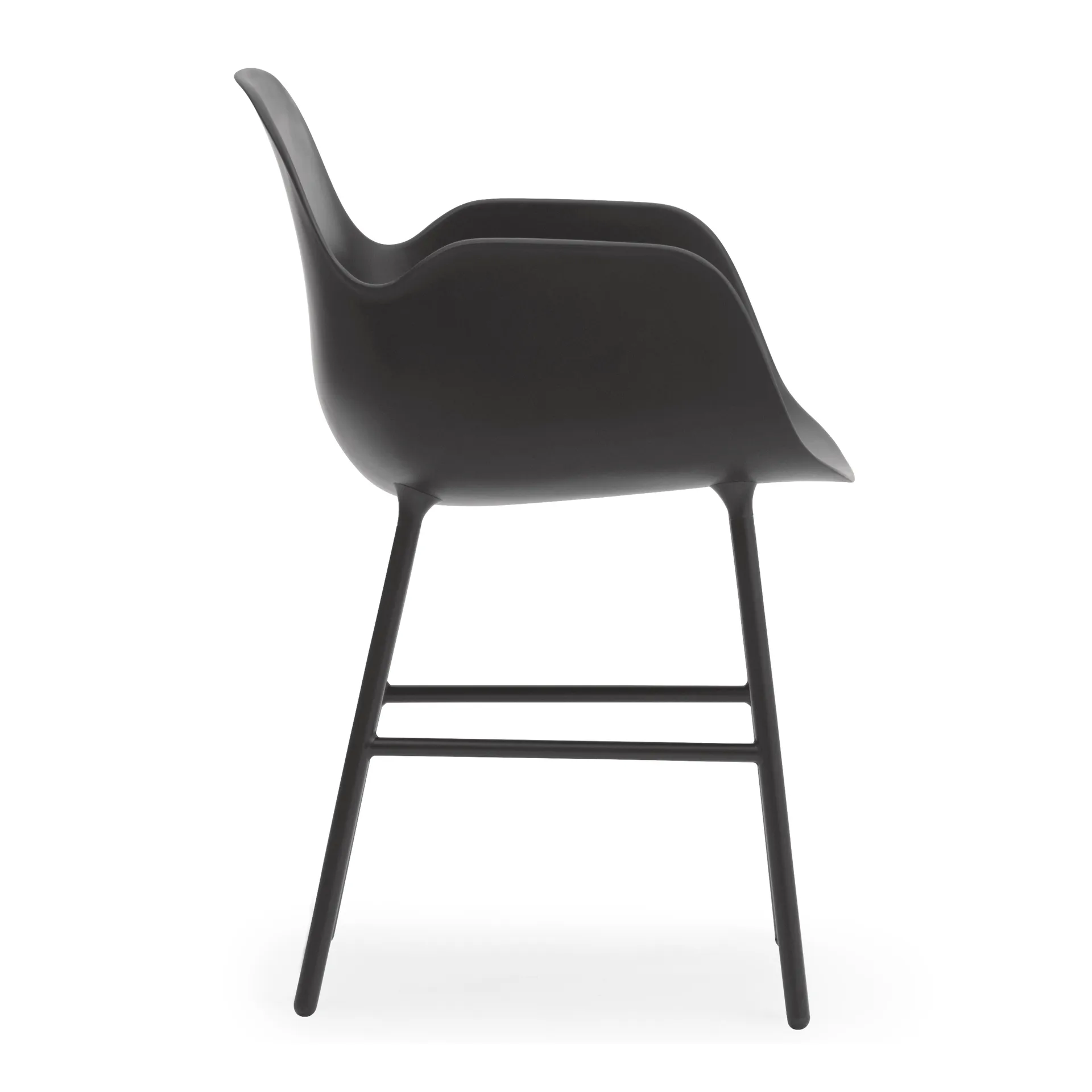 Form karmstol metallben, Svart Normann Copenhagen
