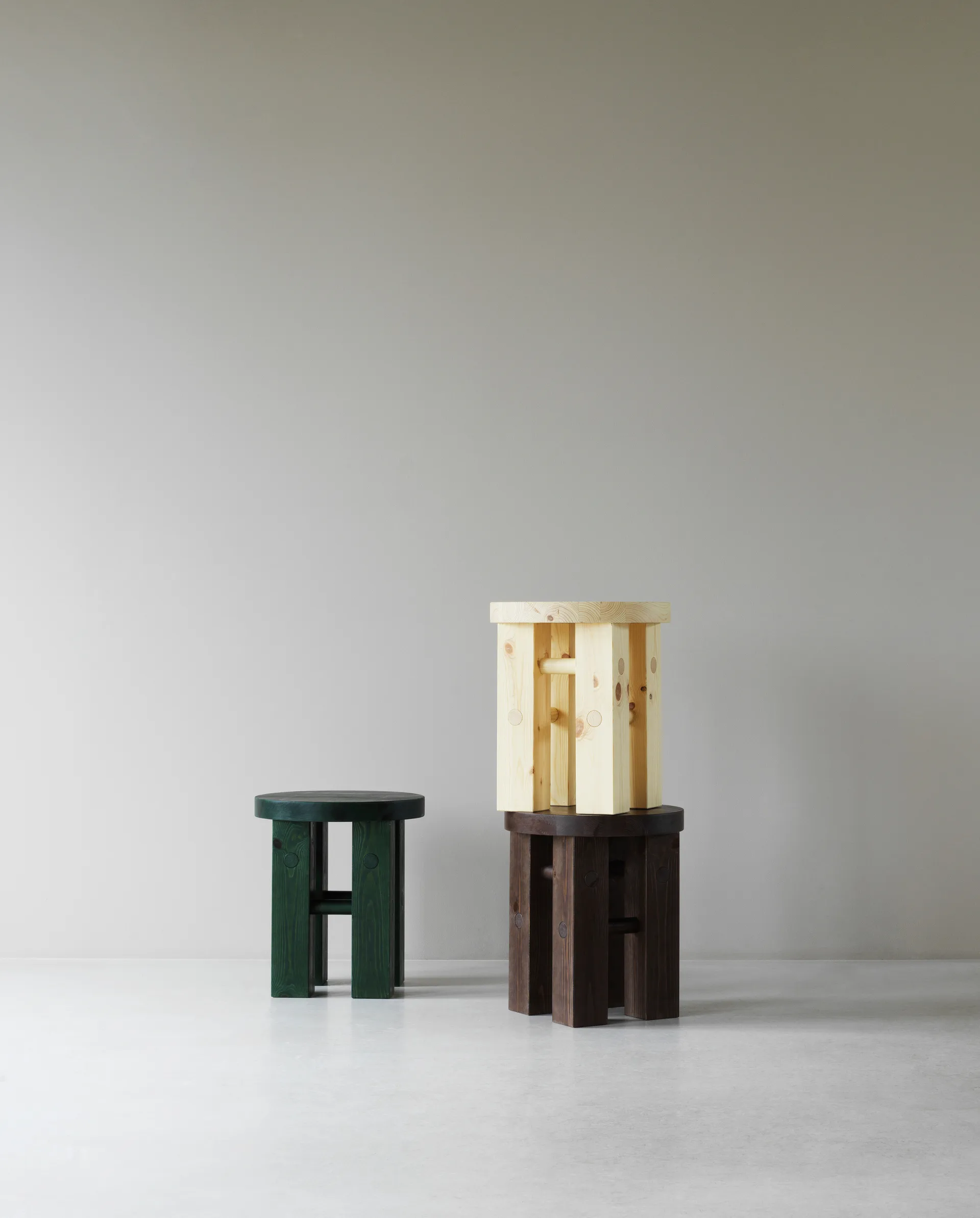 Fyr rund pall 45 cm, Pine, Ø40x45 cm Normann Copenhagen