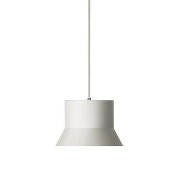 Läs mer om Normann Copenhagen Hat taklampa stor Warm grey