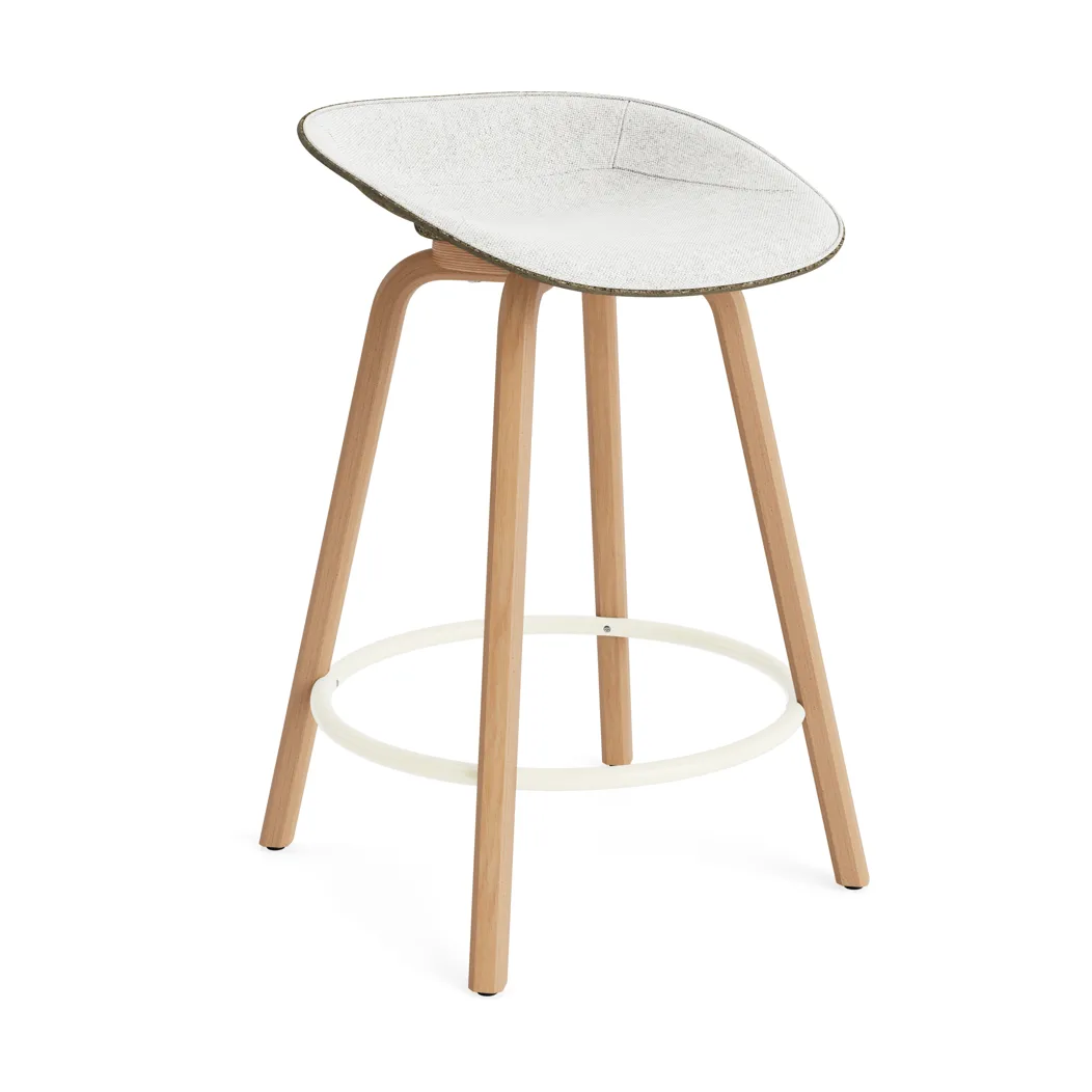 Normann Copenhagen Mat Barstool barpall framsideklädd 65 cm Hallingdal 110-seaweed-beech-cream steel