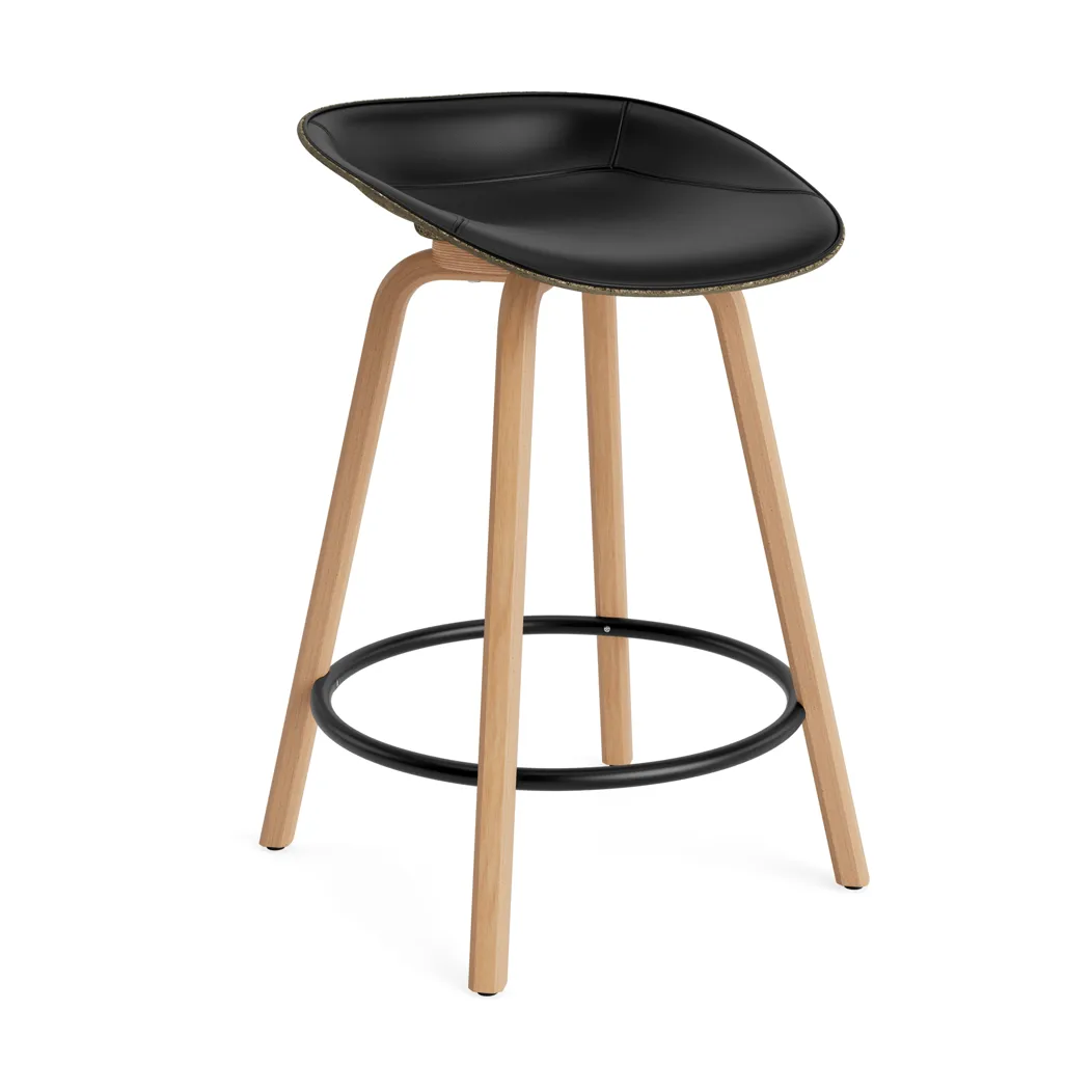 Normann Copenhagen Mat Barstool barpall framsideklädd 65 cm Ultra 41599-seaweed-beech-black steel