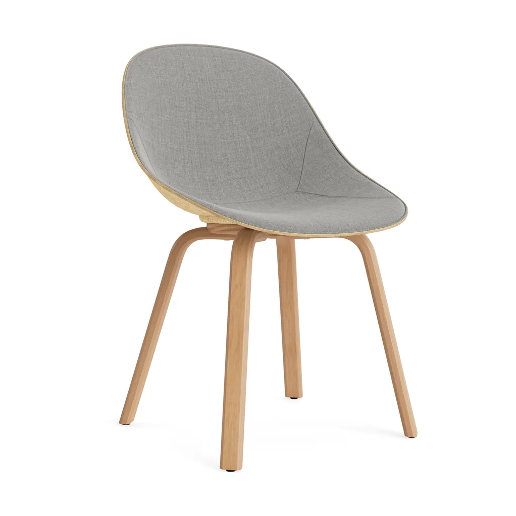 Normann Copenhagen Mat Chair stol framsideklädd Remix 133-hemp-beech