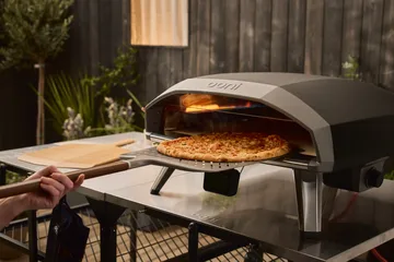 Ooni Signature perforerad pizzaspade - Aluminium-valnöt, 12" - Ooni