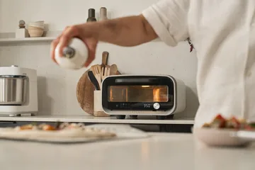 Ooni Volt 2 elektrisk pizzaugn - Polar white - Ooni