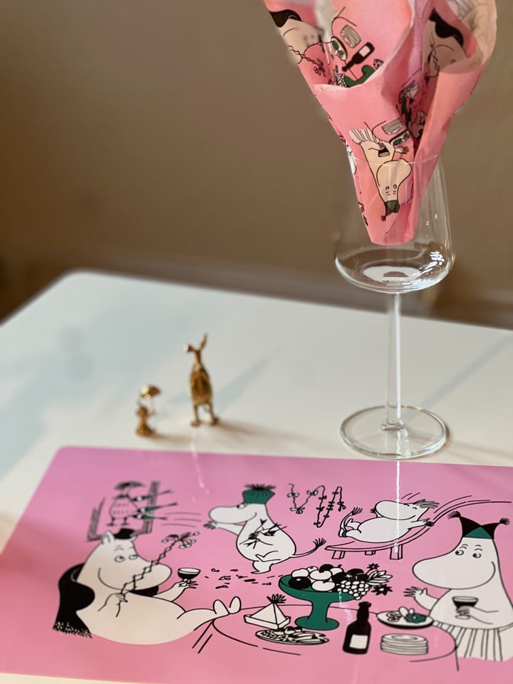 Moomin 80 bordstablett 27,5x40 cm, Rosa Opto Design