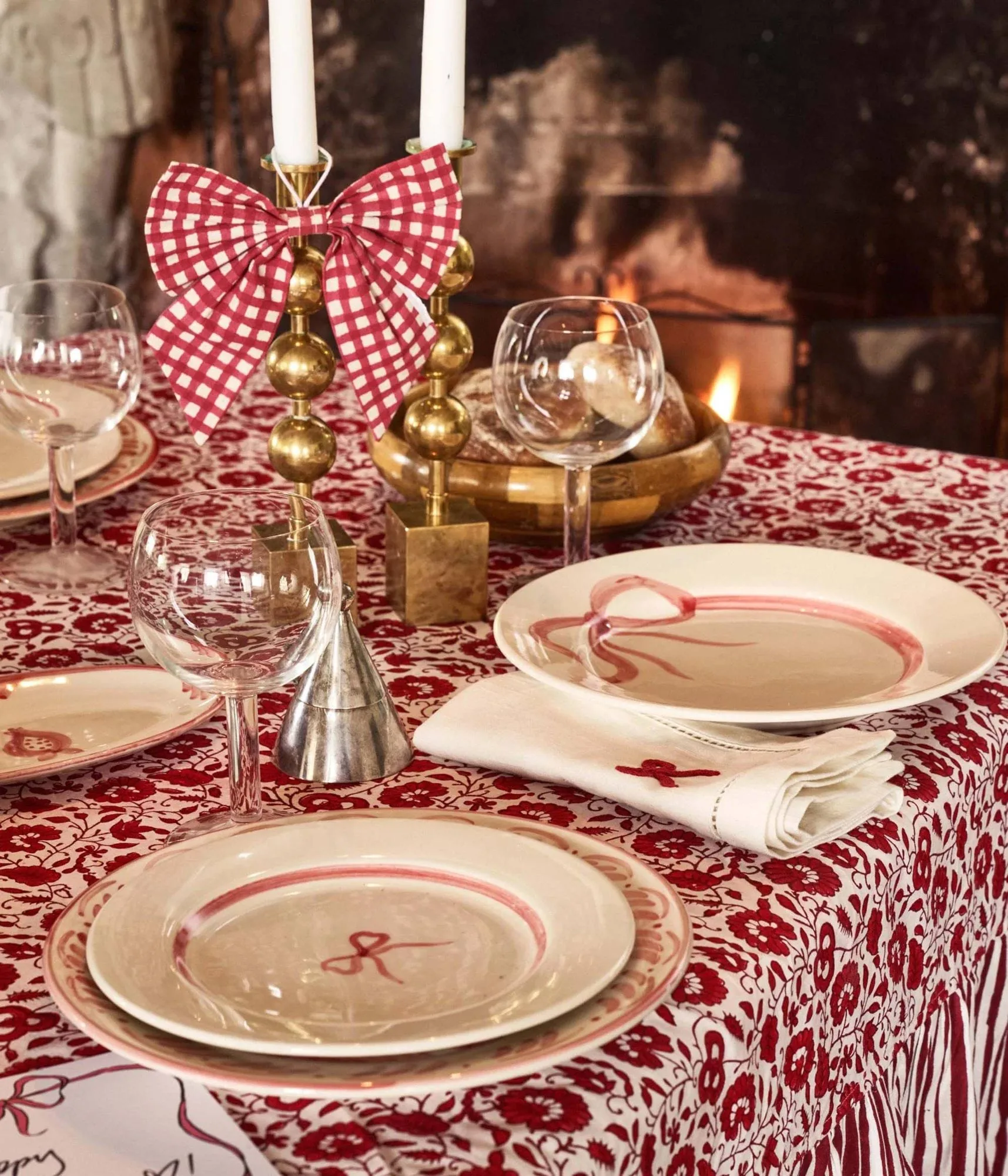 Bow tallrik, Dark Pink, 28 cm Pick a Poppy