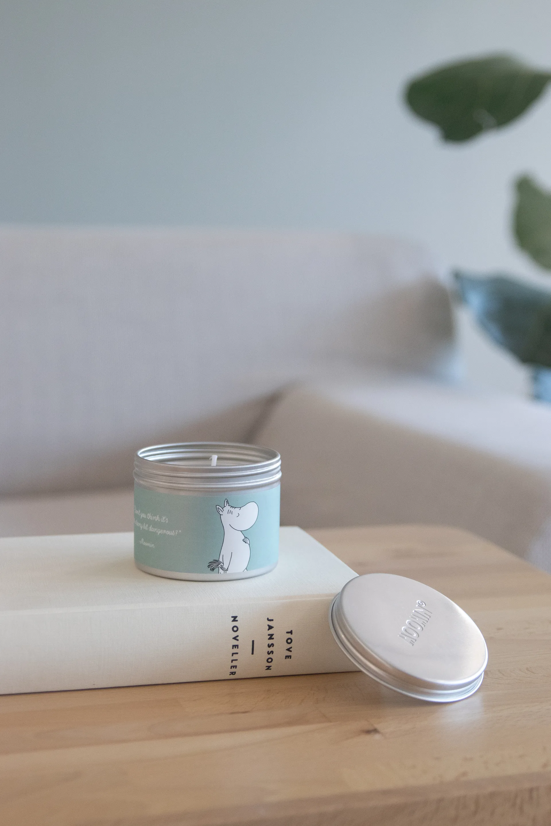 Mumin doftljus small 20 h, Mumin Pluto Design