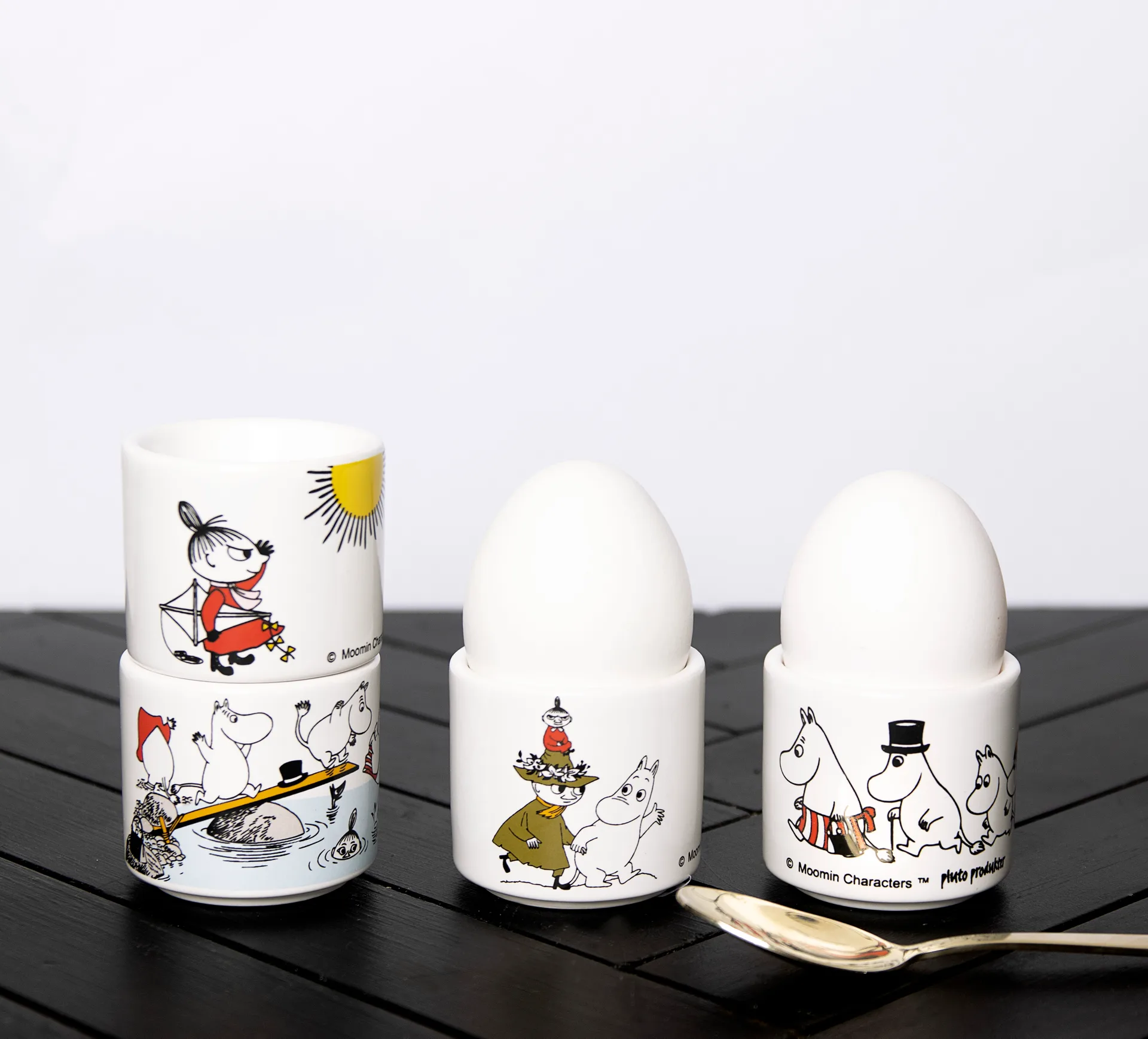 Mumin färg äggkopp 4 delar, Vit med motiv Pluto Design